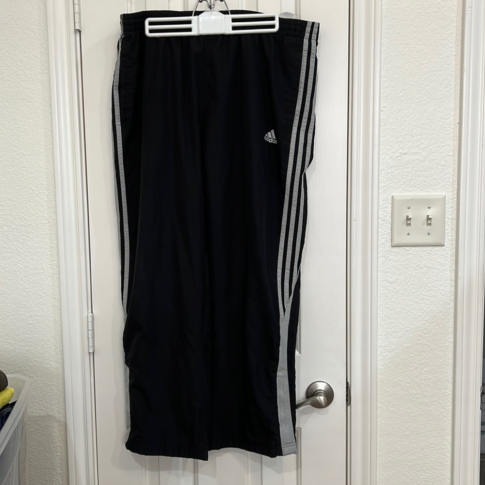Adidas Men’s Mesh Lined Windpants Black Large